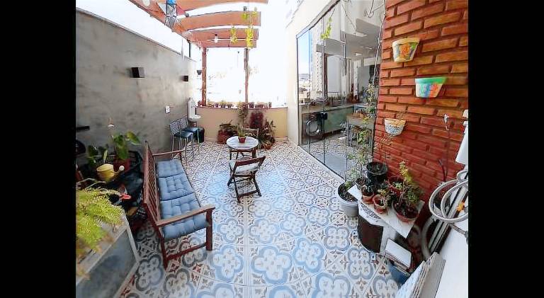 Apartment with pool & hot tub — photo 5