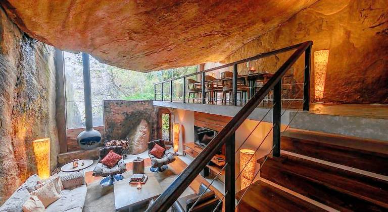 1200 m&sup2; Lodge