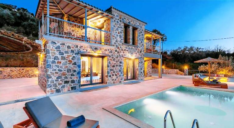 Villa with pool in Skopelos