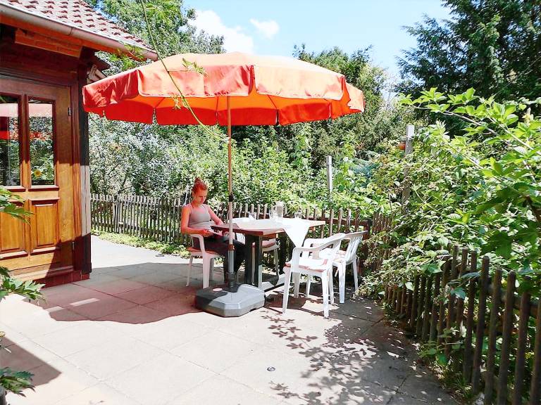 Farm with garden & sauna | Garden view — photo 4