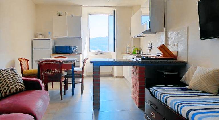 Rental apartment with 1 room for 4 persons in Portovenere