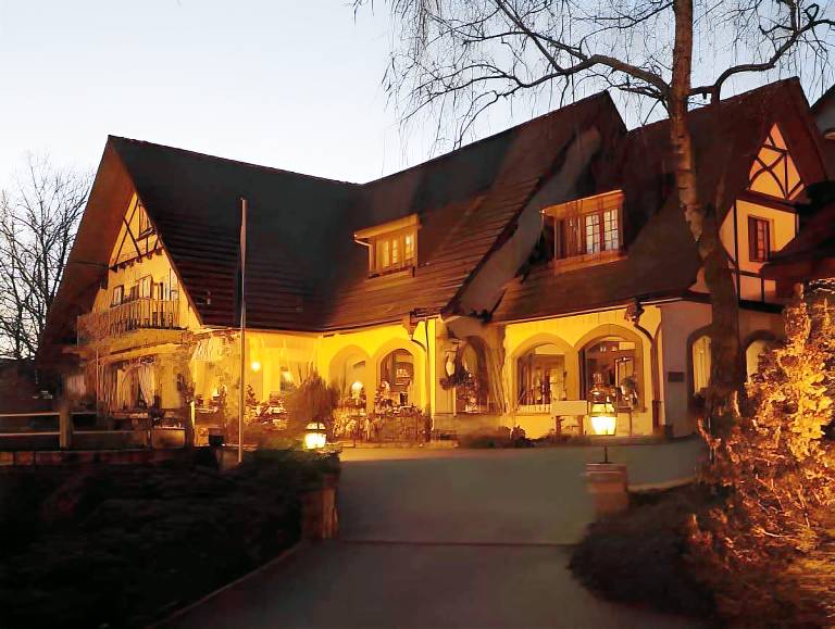 LA CHENEAUDIERE Hotel Spa Relais & Chateaux Restaurant etoile