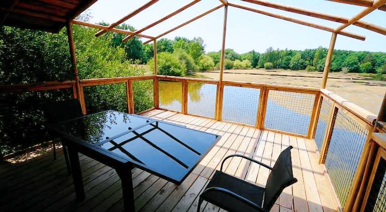 Chalet with pool, yard & terrace — photo 5
