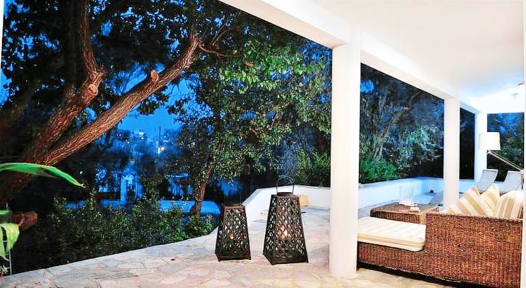 Villa with garden, pool & terrace | Beach nearby | Dogs allowed — photo 3