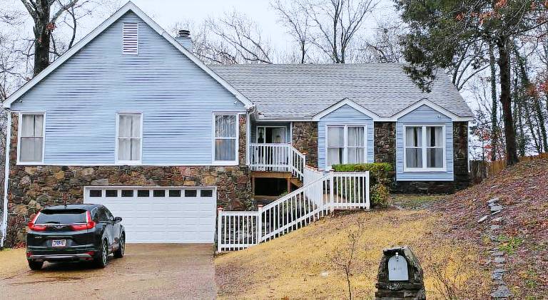 House with 6 rooms for 16 persons in Memphis, TN