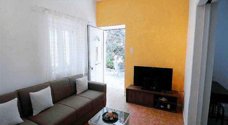Villa with 2 rooms for 6 persons — photo 2