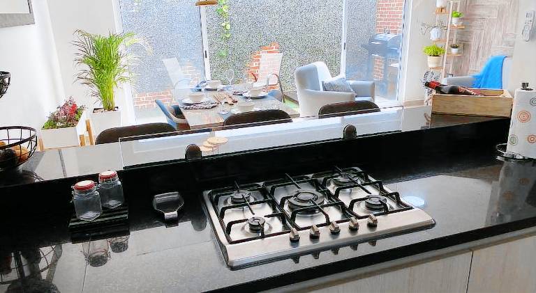 Pleasant vacation home with BBQ, garden & terrace | Suitable for remote work | Dogs allowed — photo 2