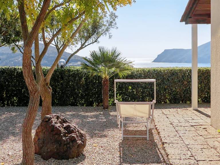 Child-friendly apartment with garden & grill | Next to the beach | Dogs allowed — photo 3