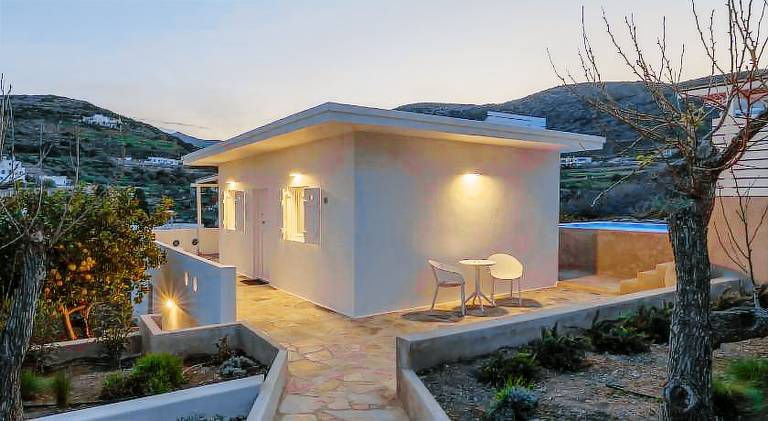 Anneta's House - Cycladic Home with Pool, Paros — photo 4
