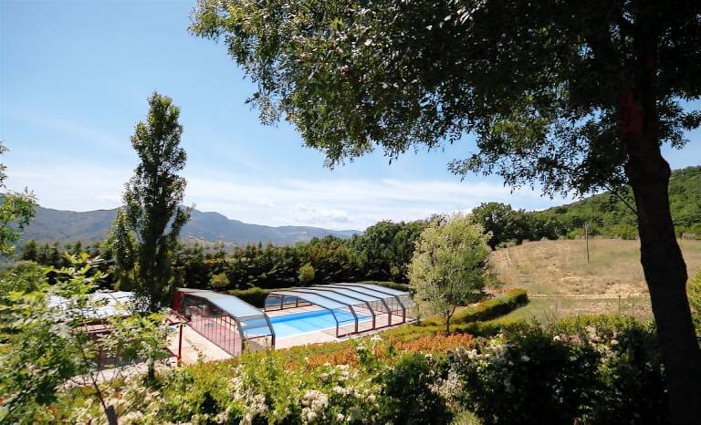 Fully equipped beautiful villa with barbeque, pool & terrace | Panoramic view | Pets allowed — photo 4