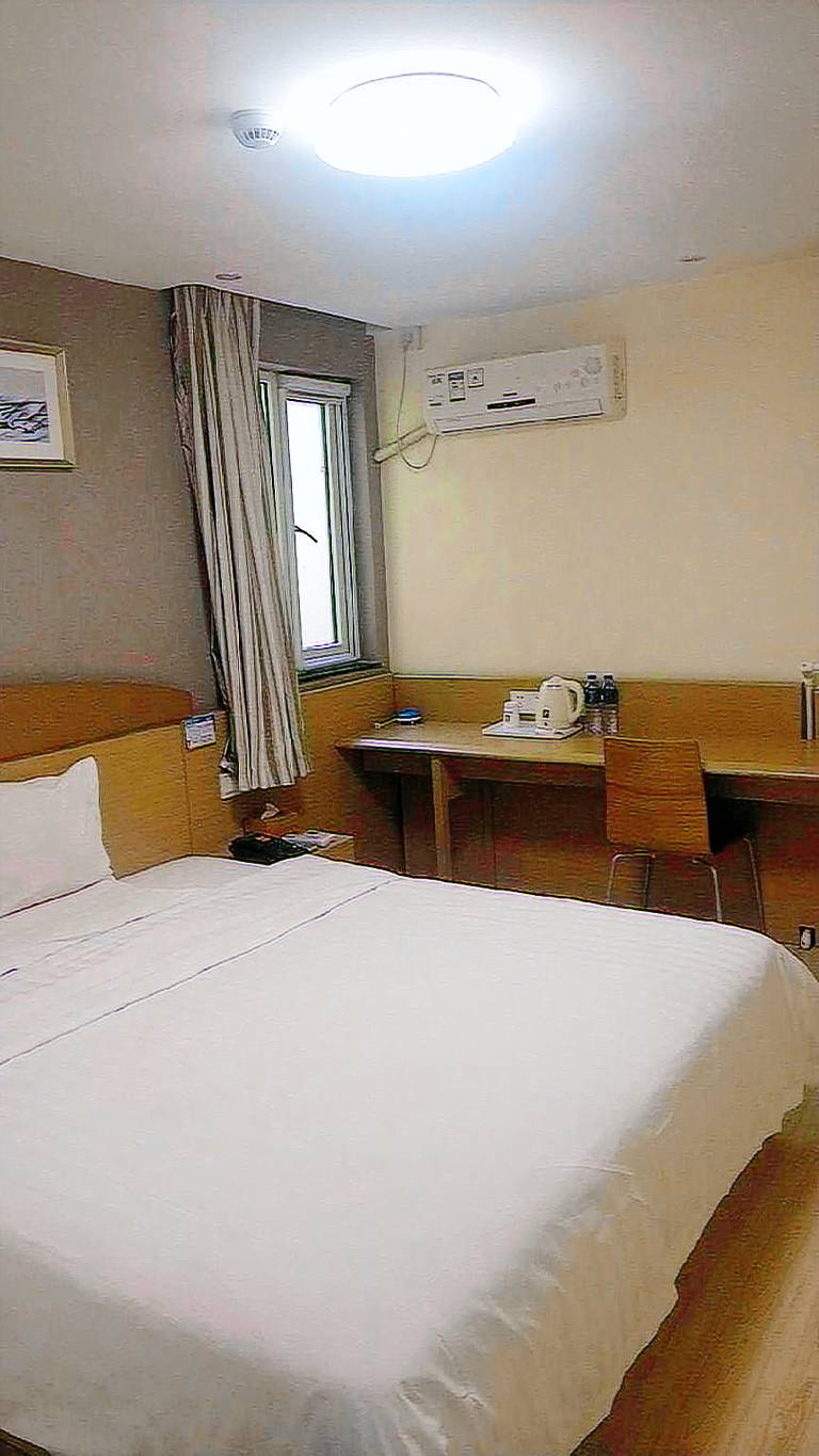 7 Days Inn Chongqing Nanping Wanda Plaza Exhibition Center — photo 2