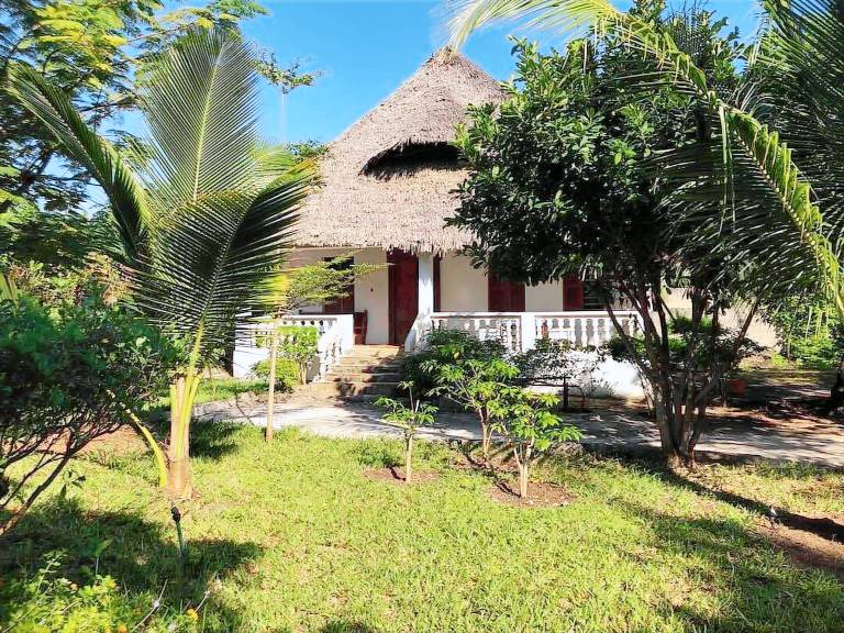 Maison de vacances  Bwejuu