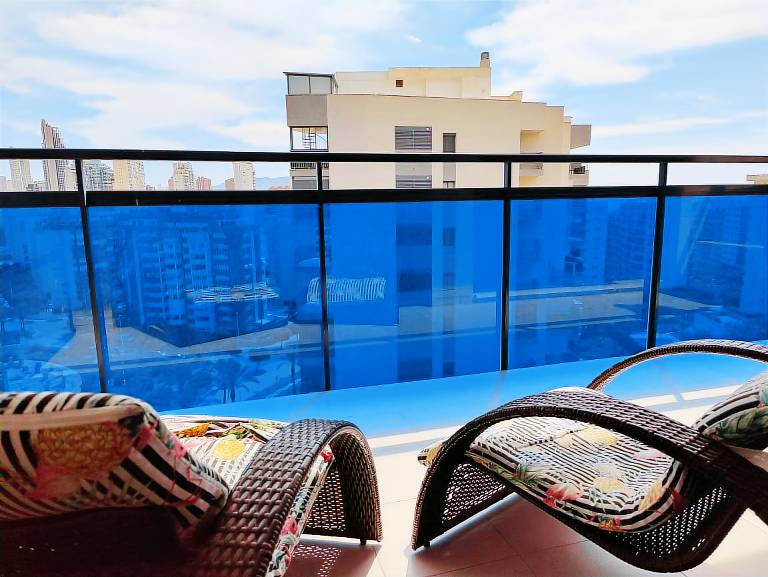 Holiday apartment with pool, yard & terrace — photo 3