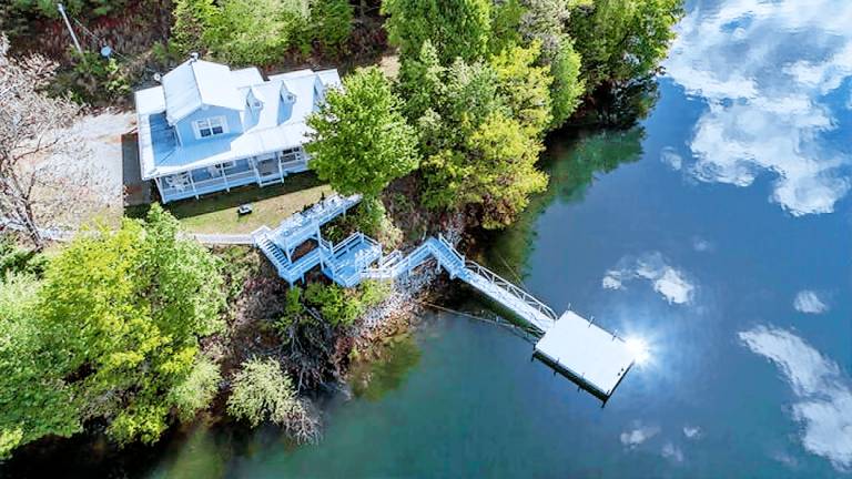 House  Nantahala Lake