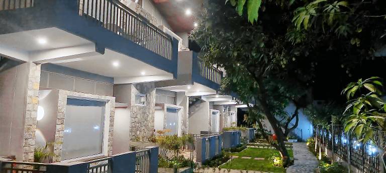 Ravihans Aranyam Resort & Restaurant