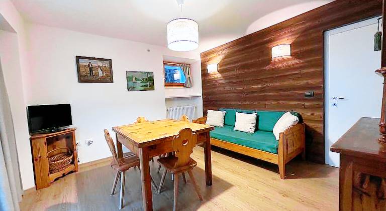 Apartment with garden & terrace in Bormio