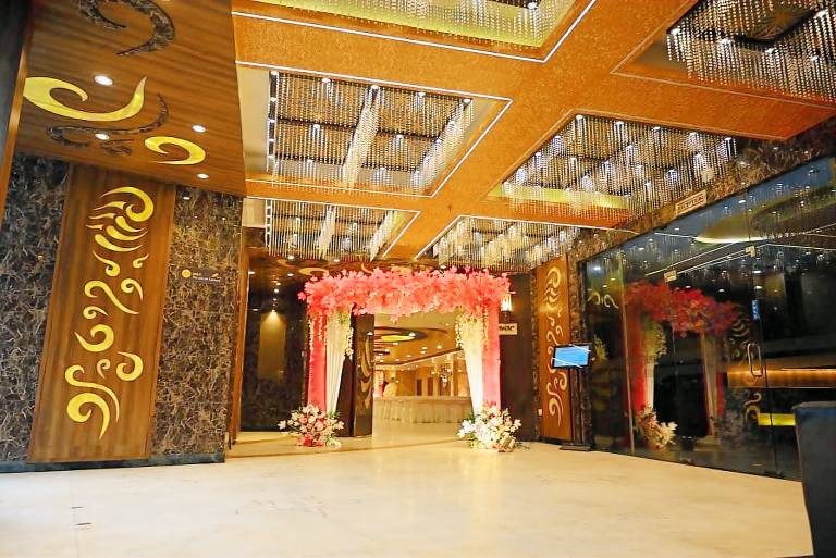 K D Palace