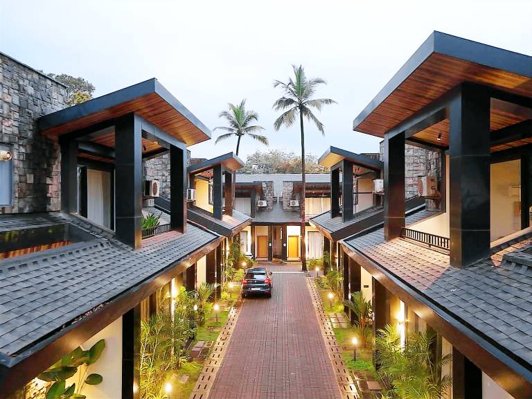 Lovely vacation home | Dogs allowed in Morjim