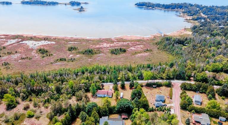 Vacation home with 3 rooms for 6 persons in South Bruce Peninsula, ON