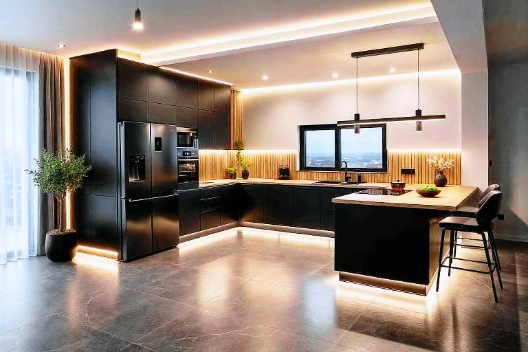 Big villa with barbecue, pool & sauna | Pool view | Dogs allowed — photo 3