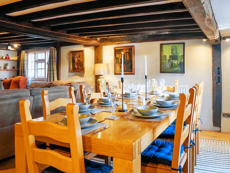 Children-friendly cottage with grill & yard | Pets allowed — photo 4