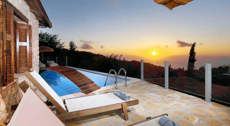 Vacation home with patio, garden & barbecue — photo 3
