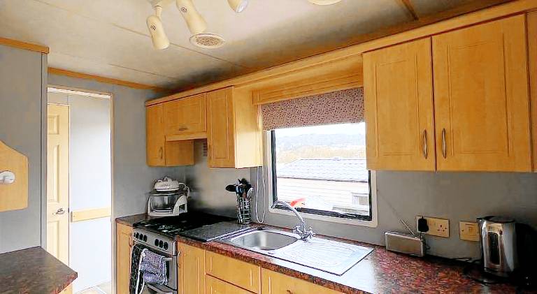 Spacious 2 bedroomed mobile home — photo 2