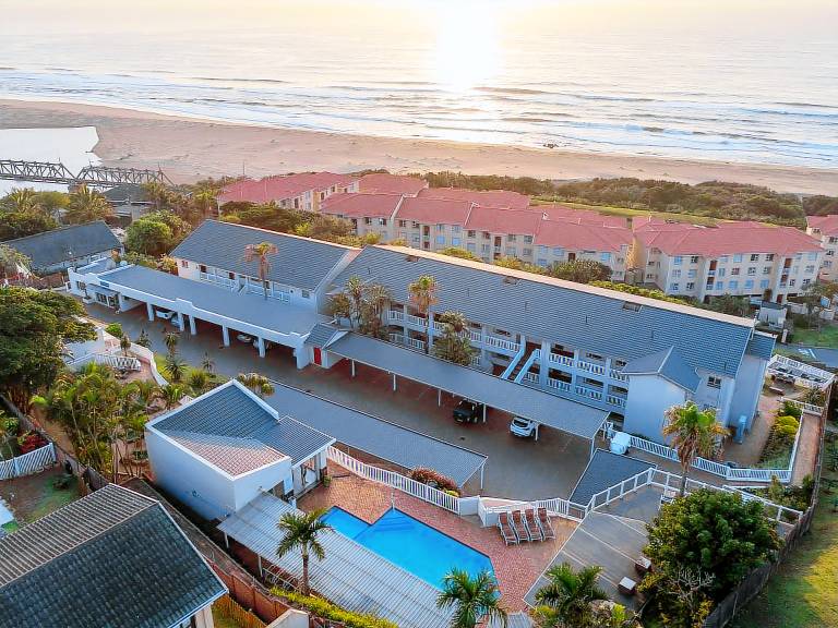 Illovo Beach Club