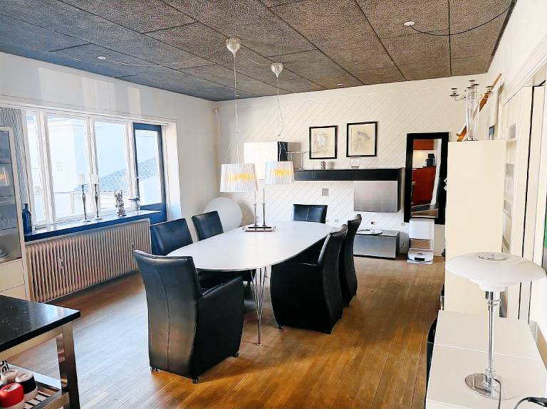 Garden Suite - 1BR - City Views - Walk to Everything — photo 3