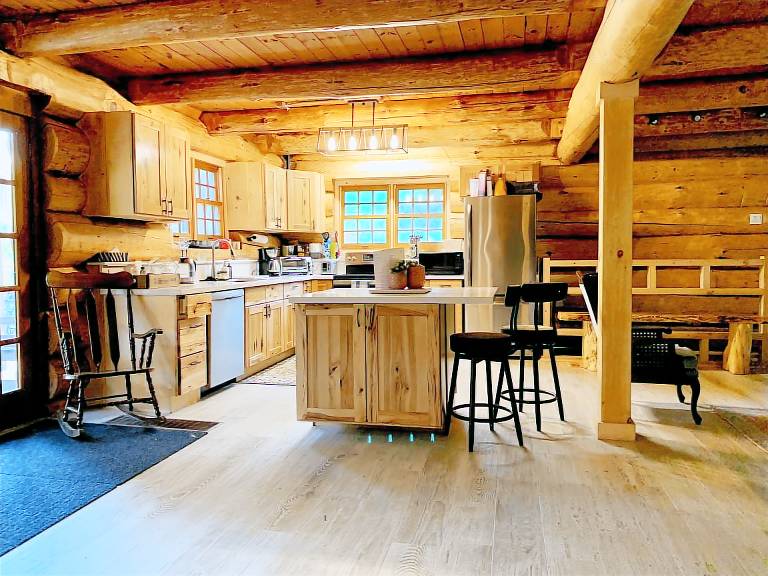 Cottage  Bethany