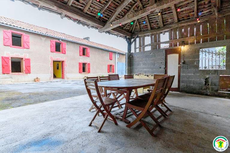 Fully equipped pleasant gite with yard, barbeque & terrace | Pets allowed — photo 2