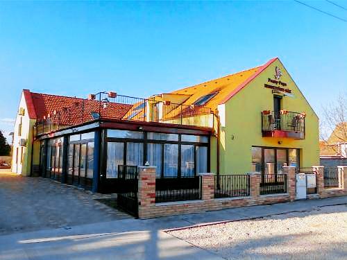 Szolgáltatott apartman  Dunafalva