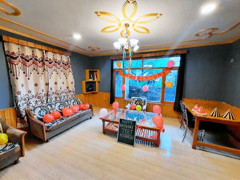 The East Ridge Cottage by Atrangiz Stays — photo 5