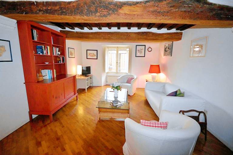 House | Next to Piazza del Campo in Siena
