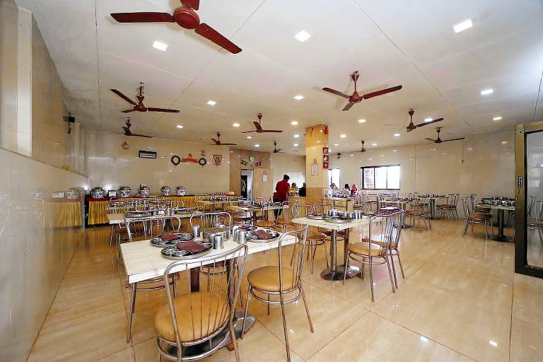 Gujarat Bhavan Hotel — photo 2