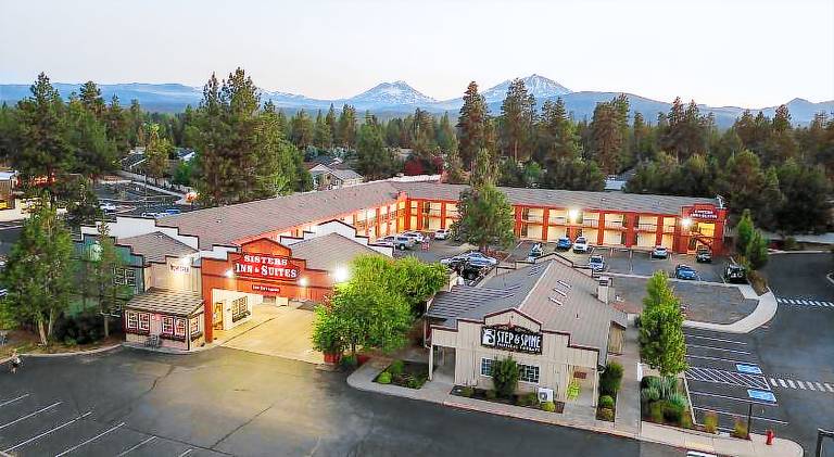 Sisters Inn & Suites in Sisters, OR