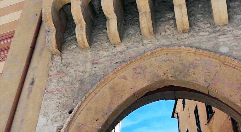 Holiday apartment with 1 room for 6 persons in Finale Ligure