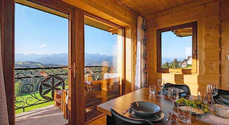 Chalet with terrace, barbecue & garden — photo 3