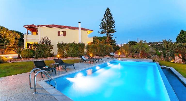 Villa with barbeque, patio & private pool | Suitable for remote work in Rhodes