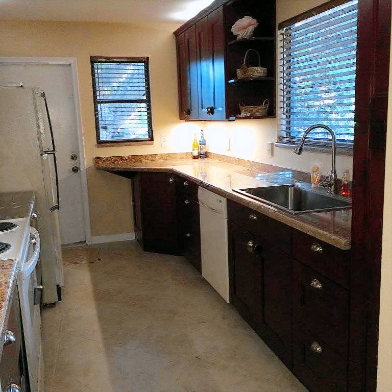 Wonderful house with grill, patio & garden | Garden view | Dogs allowed — photo 5