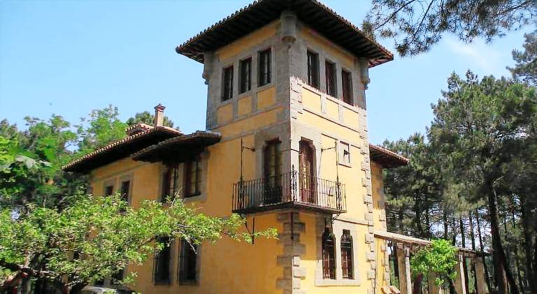 Rental apartment with garden in Ávila