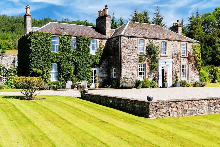 House  Blair Atholl