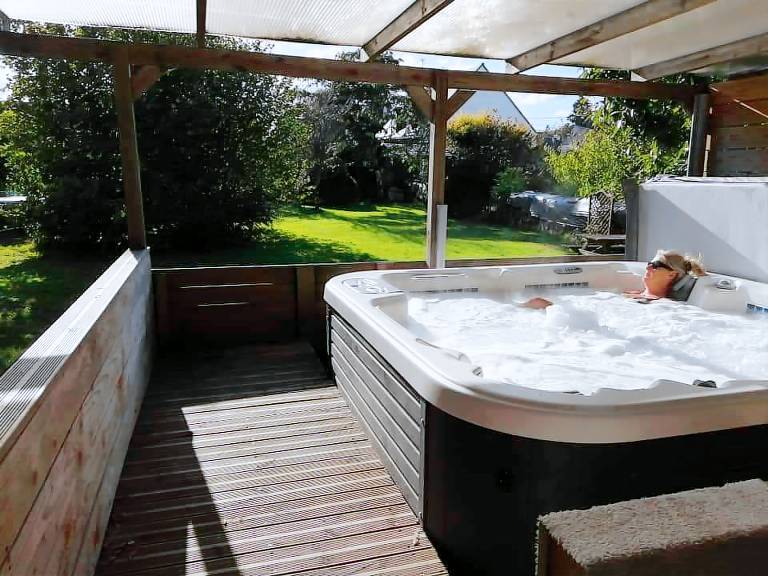 Family-oriented beautiful gite with yard & jacuzzi | Garden view | Dogs allowed — photo 3