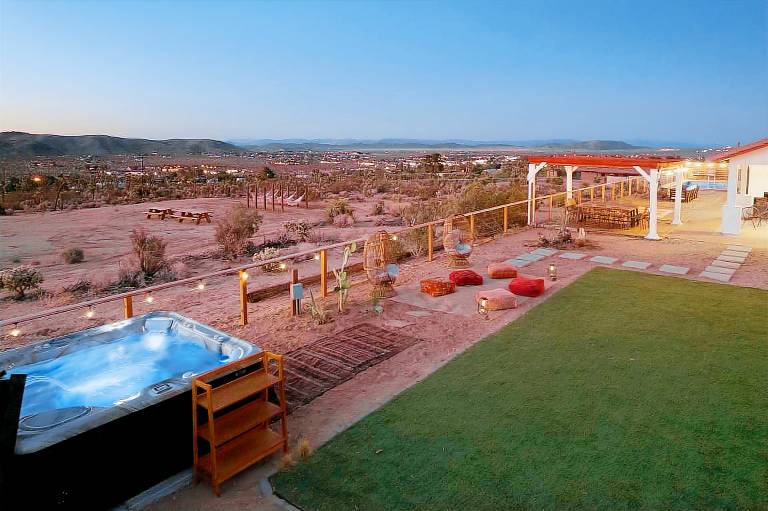 Rancho Nopales JT - Pool, Hot Tub, Hammocks, Fast Wifi Views! — photo 2
