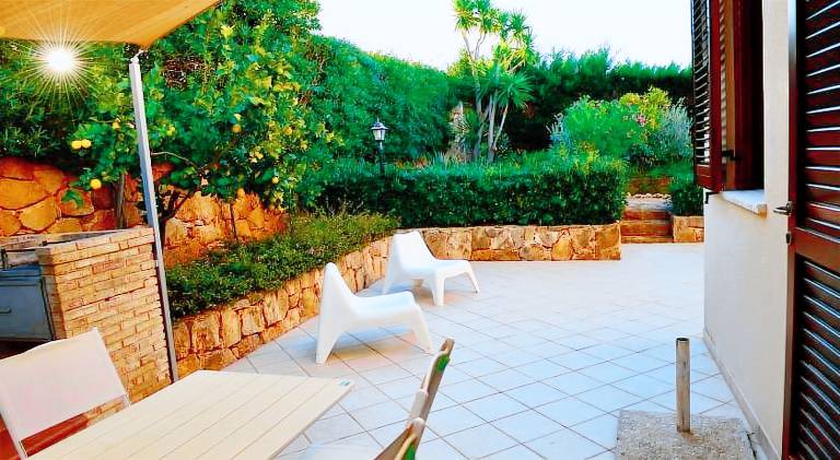 House | Close to the beach | Pets allowed — photo 4
