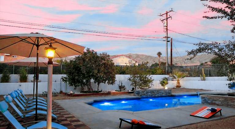 Vacation home with hot tub, barbecue & terrace in Desert Hot Springs, CA