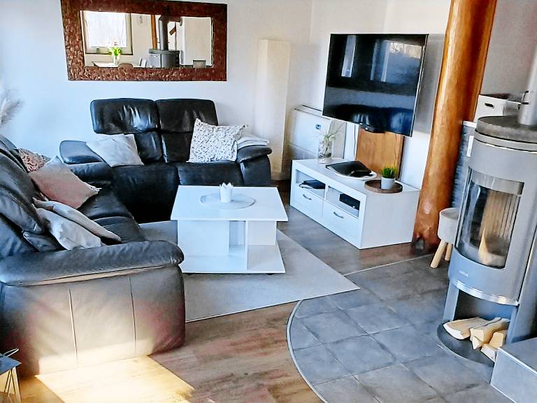 Vacation home with barbecue, garden & patio — photo 5