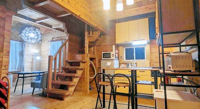 Vacation home with grill & terrace — photo 2