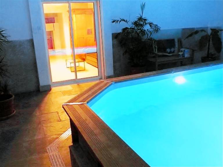 Vacation home with patio, garden & hot tub | Nature view — photo 5