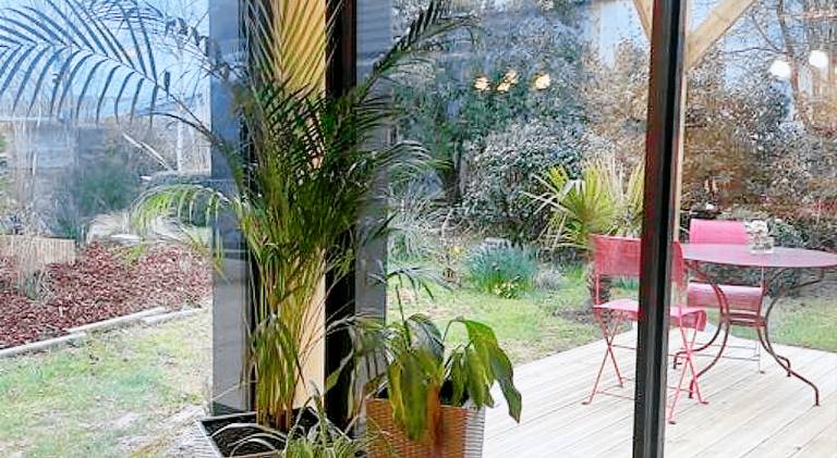 Vacation home with terrace, BBQ & garden — photo 5